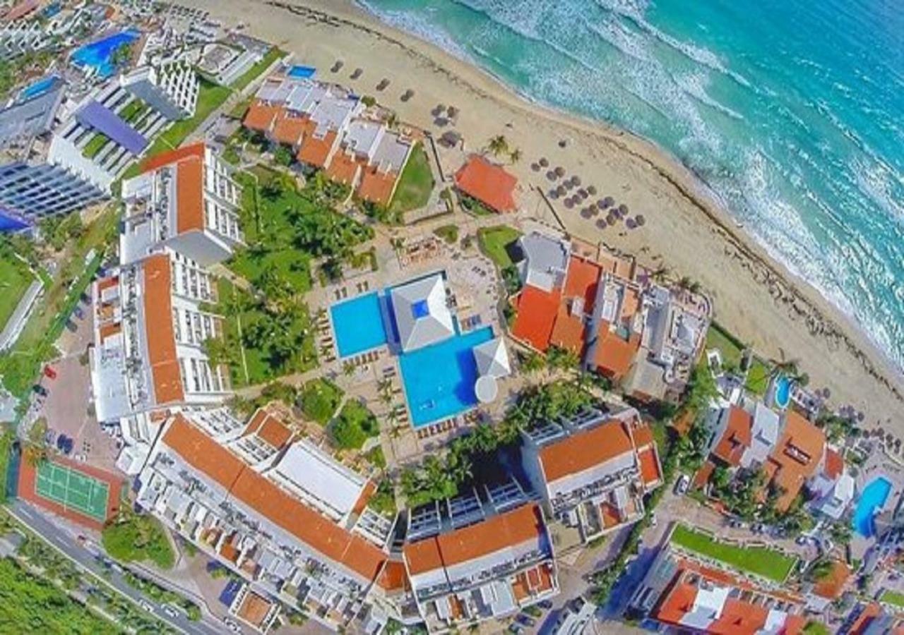 Solymar Condo Beach Resort By Casago 坎昆 外观 照片
