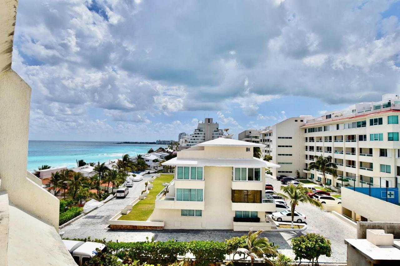 Solymar Condo Beach Resort By Casago 坎昆 外观 照片